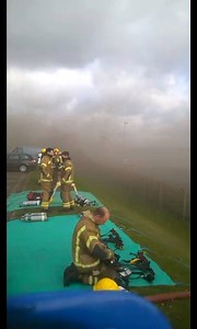 SKDC Environmental Heath Officers have been joined by the Environment Agency and Lincolnshire Emergency Planners at a large fire inside Envirocom industrial premises in #Grantham where some 20 tonnes of plastic waste is on fire. 🚒 Please avoid the area. The B1174 Spitalgate Level is still closed both ways from A1 (Grantham South/Little Ponton Junction) to Tollemache Road North. | South Kesteven District Council SKDC