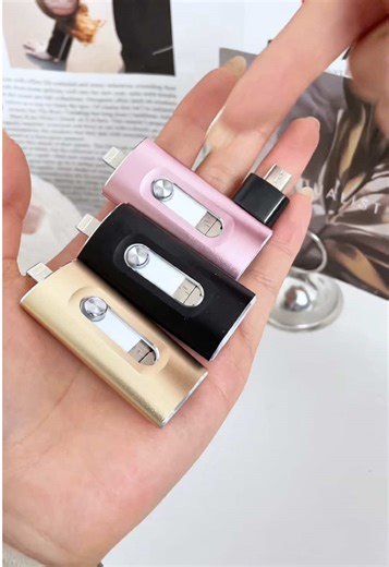 3-in-1 High-Speed USB Flash Drive
