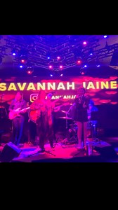 @themmesloth singing with the @smokeshowmusicco at @mohegansun • back to CT in May! Upcoming band gigs •Monday 4/7 @haswellgreensnyc •Friday 4/11 @theginmill •Saturday 4/19 @daisydukeshonkytonk #musician #nycmusic #vocalist #livemusic | Savannah Jaine