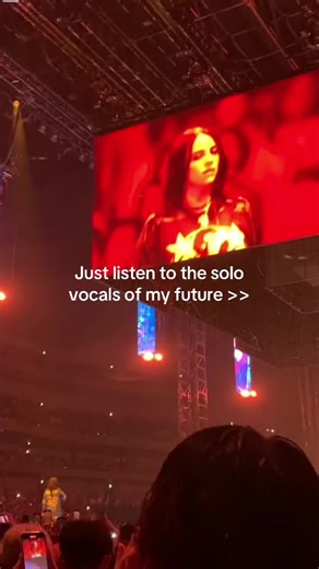 Billie Eilish's Emotive Performance in Tokyo N2