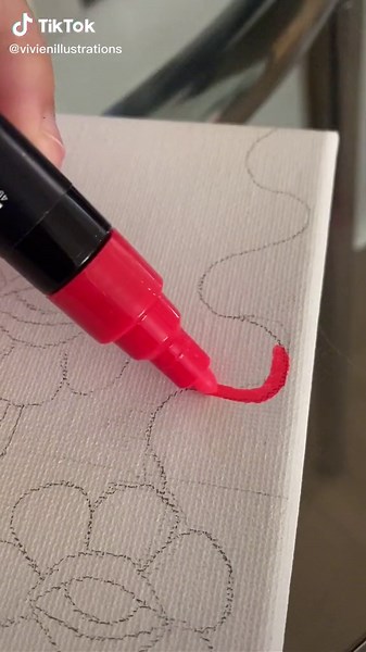 Trippy Posca Flowers: Easy Painting Tutorial