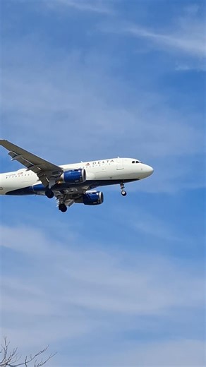 Delta Air Lines A319-114 (N340NB) Flight DL1368 from MSY to JFK