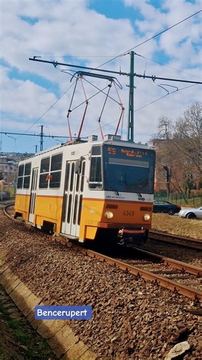 CKD Tatra T5C5 villamos halad az Apor Vilmos tér felé #ckd #t5c5 #budapest #2026 #shorts #travel