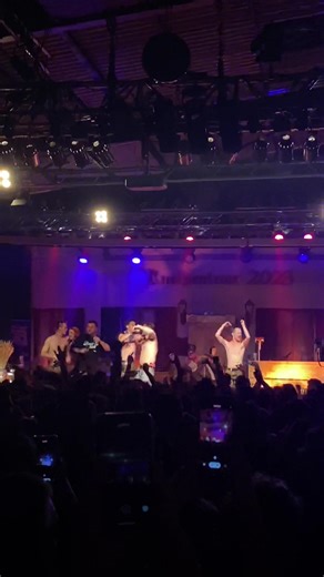 Kneipentour 🍻 #tream #Bausa #stuttgart #lkalonghorn #Kneipentour #KneipentourTream #Kneipentour2023 #TreamStuttgart #TreamBausa #sääftig #Rosi #9bis9 #München @Tream @Sääftig @BAUSA