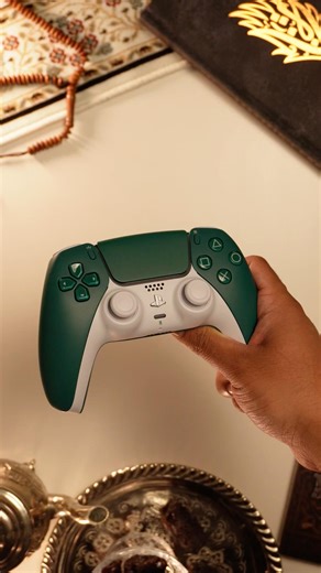 Alpine Green ultra-rare DualSense controller unboxing #shorts