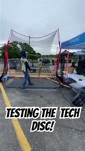 Testing the @tech_disc at the @DiscGolfProTour Dynamic Discs Open! #DiscGolf #dgpt #TechDisc