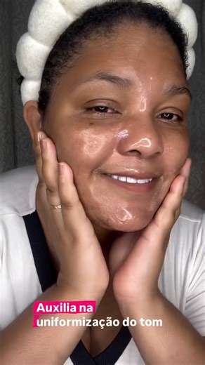 Lucineia Souza | Testando a máscara facial Peel Off Pitaya da Blue Moon e já amei a sensação na pele Além de ajudar a remover impurezas, ela tem ação... | Instagram