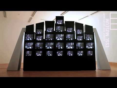 Ausstellung im Essl Museum: Dokumentationsvideo von Marie-Jo Lafontaines „Les larmes d'acier", 2012