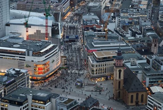 Fuchs dépasse les attentes des investisseurs :  l'action s'envole en Bourse