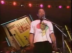 64K views · 3.2K reactions | Al and Joe Sample had a beautiful relationship. Much like George Duke, Joe Sample could play it all, from the funkiest grooves on keyboards to the most lyrical piano. Al recorded on Joe's records and vice versa. We remember him today on his birthday (Feb 1, 1939 – Sept 12, 2014). Just listen to his amazing solo on "Spain." | Al Jarreau | Facebook