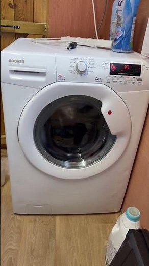 Hoover VisionDynamic DYN8164D2X washing machine || Twang twang!
