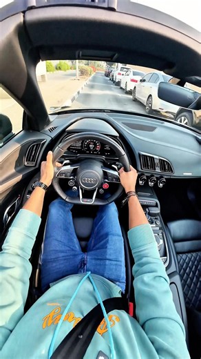 Audi R8 convertible 2023 model automatic transmission #audi #r8v10 #Convertible #supercar #carlovers