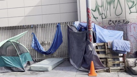 Videos show Los Angeles zombieland: notorious crime-riddled Skid Row