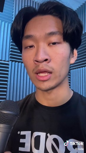 Condenser vs Dynamic Microphone: Which One Should You Choose?