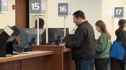 Ribbon-cutting Monday marks grand opening of Naperville DMV