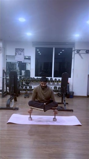 Perfect Lotus Pose in 30 Seconds! | Yoga Flexibility Hack #shorts #trending