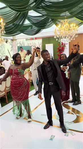 THE SAMPSONS Event Planner -@_lovelee_events GLAM TEAM Hair: @nea_hair Makeup: @shadesbyshay_1st Room Decor: @thecrystalsgh Brides Traditional Outfit: @sk_atelier Bride's Gown: @sk_atelier Bride's Robe: @sk_atelier Bride's Reception Dress: @sk_atelier Groom's Traditional Outfit: @3d__fashion Groomsmen Traditional Outfit: @3d__fashion Groom's Suit: @3d_fashion Groomsmen Suit: @3d__fashion Groom's Reception attire: @3d__fashion Bride's Fan: @ampy_bridals Bride's Kente: @fugu.guru Bride's accessori