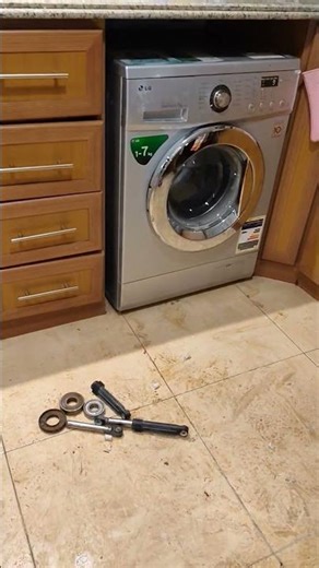 Replacing the bearings on an LG Direct Drive 7kg washing machine at home