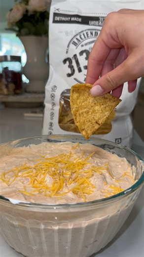 219K views · 15K reactions | Throw it together chip dip. So good! #dip #chipdip #recipe #partyfood #food #appetizer #coldip #tacodip | Brooke AKA Meals and Munchies | Facebook