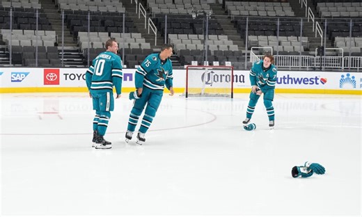 Sharks Practice: Toffoli Will Not Play Against Flyers, Desharnais Game-Time Decision, Team Photo Day Fun