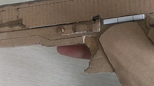 【纸板】马上完工的M1911，头一次做手枪感觉还行