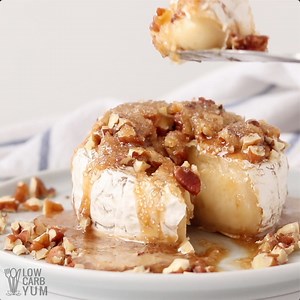 11K views · 53 reactions | ✴️ 홍홀혾홄홋홀: https://lowcarbyum.com/keto-oven-baked-brie-recipe/ This baked brie recipe is full of flavor and easy to make when you are having guests over. Made with mild brie cheese and topped with pecans, this dish is perfect for dipping keto crackers into or drizzling over fresh berries! | Low Carb Yum | Facebook
