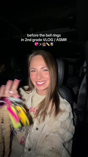 Before the bell vlog / asmr!!! Comment your favorite joke and I’ll use it in my classroom! #teacher #vlog #asmr #asmrsounds #teachervlog