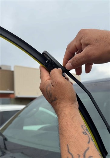 Car Wiper Blades for Rainy Season