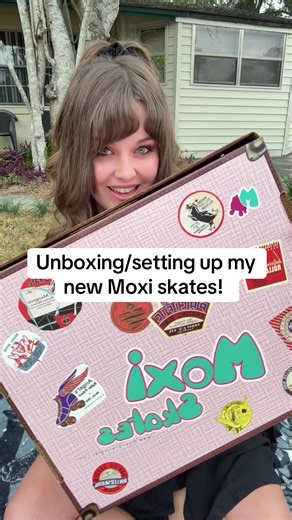Unboxing My New Moxi Roller Skates