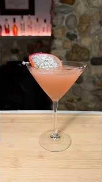 Dragon Fruit Martini That Looks Too Good to Drink #cocktail #recipe #dragonfruit