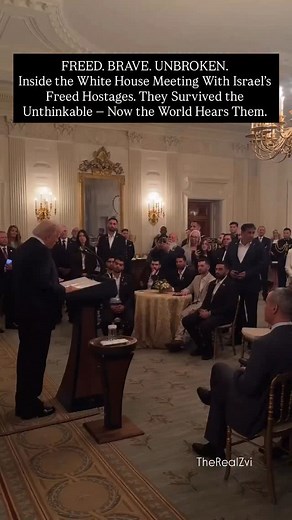 “You’re not hostages anymore… today, you’re heroes.” Today at the White House, President Trump met with recently freed Israeli hostages and their families — honoring their courage, their survival, and their unimaginable strength. These moments matter. The world needs to see them. 🎥 Credit: @margomartin @foxnews ⭐ PART 2 President Trump met today with 17 survivors of Hamas captivity — including Matan Angrest, who endured brutal beatings and months of psychological torture. Trump’s message to Mat