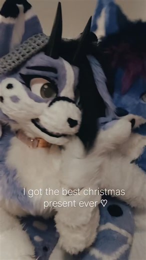 Nooshy on Instagram: "💜 I could never wish for more Repost, Share, Like, Comment 🌱💖 #furryfandom #cuddles #furriesofinstagram #furry #fursuit"