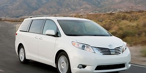2011 Toyota Sienna Second Drive
