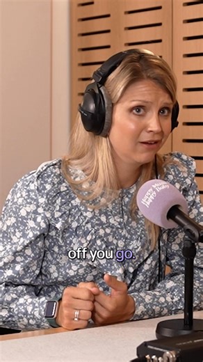 ‘You can come back stronger, but it does take time’. Midwife Pip talks us through how long recovery from birth ACTUALLY takes and how we need to consider realistic timeframes for recovery instead of instantly ‘bouncing back’. Watch the full episode now on YouTube: https://www.youtube.com/watch?v=SuNeuQROvqk | Happy Mum Happy Baby