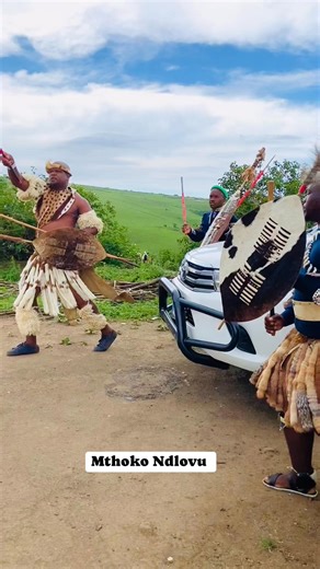 #izinsizwa | Zulu Stick Fight - umgangela