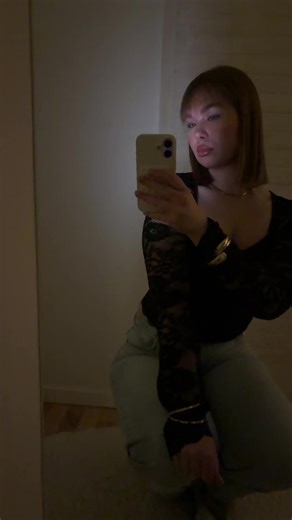 julie (@juliesrk)’s videos with original sound - 𝓪𝓿𝓮𝓻𝔂✖️