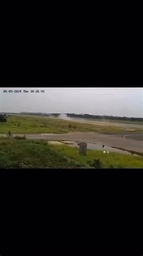 Military Only on Instagram: "How??😨 Follow for more😎 That distinct wobble you see on the approach is a textbook aerodynamic signature called Wing Rock. It happens when the pilot pushes the airframe deep into the high-alpha regime and the airflow begins to separate and reattach asymmetrically over the wings. At this specific airspeed the flight controls are incredibly degraded. The stick likely feels like stirring soup because there is almost no dynamic pressure feeding the ailerons which makes