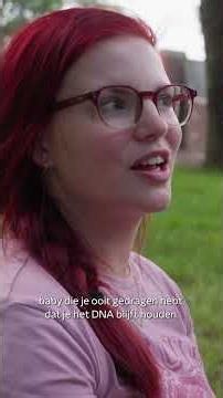 Verloskundige Loïs haar cliënte verloor een kindje bij de bevalling, wat zwaar op haar weegt. ❤️
