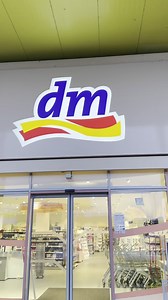 199K views · 957 reactions | Tuto novinku musíte sdílet s přáteli! Kulatý pečicí papír z dm drogerie markt Česká republika do dortových forem. Balení obsahuje 10ks a stojí 24,90 Kč.  sledujte nás a stáhněte si naši appku - všechny akční letáky na jednom místě. #kupi #kupicz #kupi_cz #dm #dmcesko #dmfinds #tipydodomacnosti #peceni #vychytavky #profissimodm | Kupi.cz | Facebook