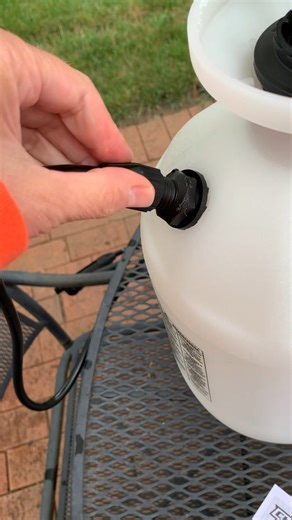Watch How to Set Up the Chapin Pump Sprayer on Amazon Live
