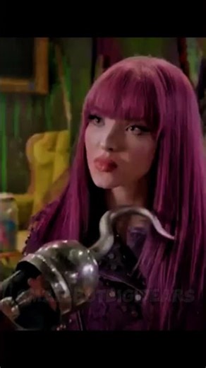 Mal and harry the best who is your favourite #descendantsmal #descendants