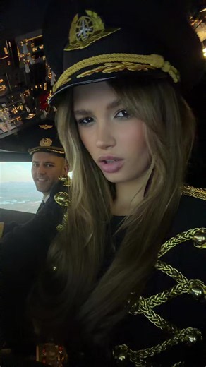 Video van Princess of Paris (@miss.marta.888) over otra noche myke