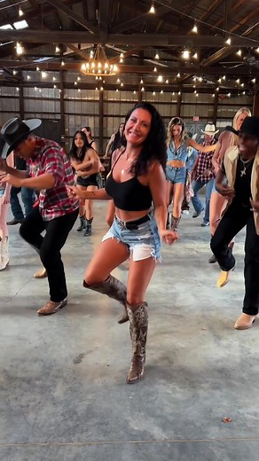 Learn the Electric Slide Line Dance at Nashville Dance Fest