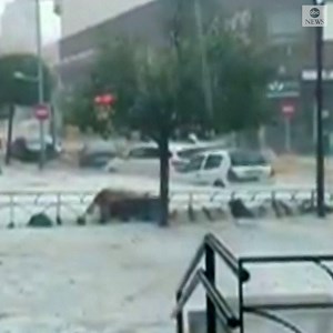 38K views · 393 reactions | Residents navigated through flooded streets as heavy rains drenched Madrid, closing metro stations and highways. More rain threatens the area. https://abcn.ws/327Oo2k | ABC News | Facebook