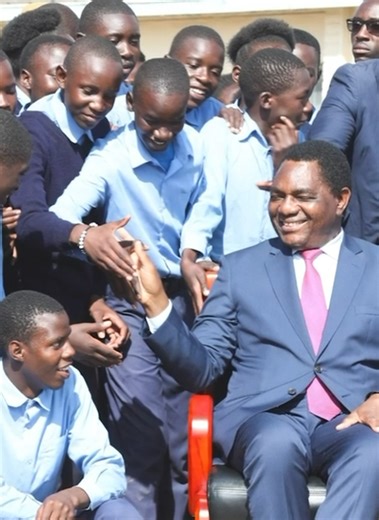 Hakainde Hichilema (@hakainde.hichilema)’s videos with original sound - Hakainde Hichilema