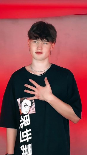 Learning the Danilis Boom Disco Dance - Step by Step Tutorial