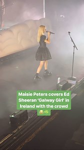 @maisiehpeters covers @teddysphotos ‘Galway Girl’ in Ireland with the crowd 😂🇮🇪☘️ #maisiepeters #edsheeran #galwaygirl #ireland | Warner Music Ireland