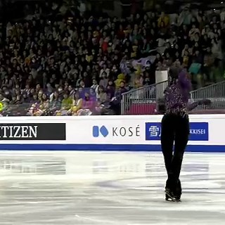 reminds me of that person that said their coach told them something like "don't ever take yuzuru as an example you do NOT have the strength or weight to execute that technique" he's superhuman