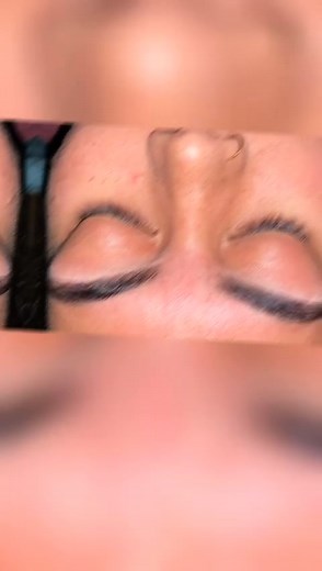 inlove with my eyebrows. Get your eyebrows thread now @*GLAM BY TAM* 😍😍 #fup #SupportSmallBusiness #eyebrowthreading #vitalpost — with Tâm Styles. | Candice Lee Gietzman