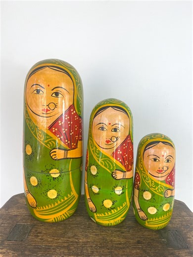Vintage Babushka Dolls: 3-piece Wooden Nesting Set (8.5") - Etsy UK